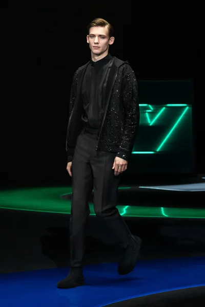 Look 105